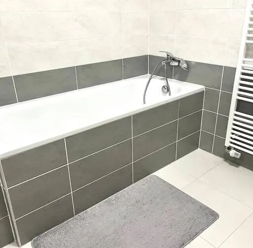 Apartmán New With Garage Place Bratislava